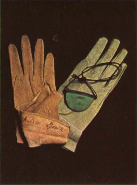 unknow artist Two left hand gloves